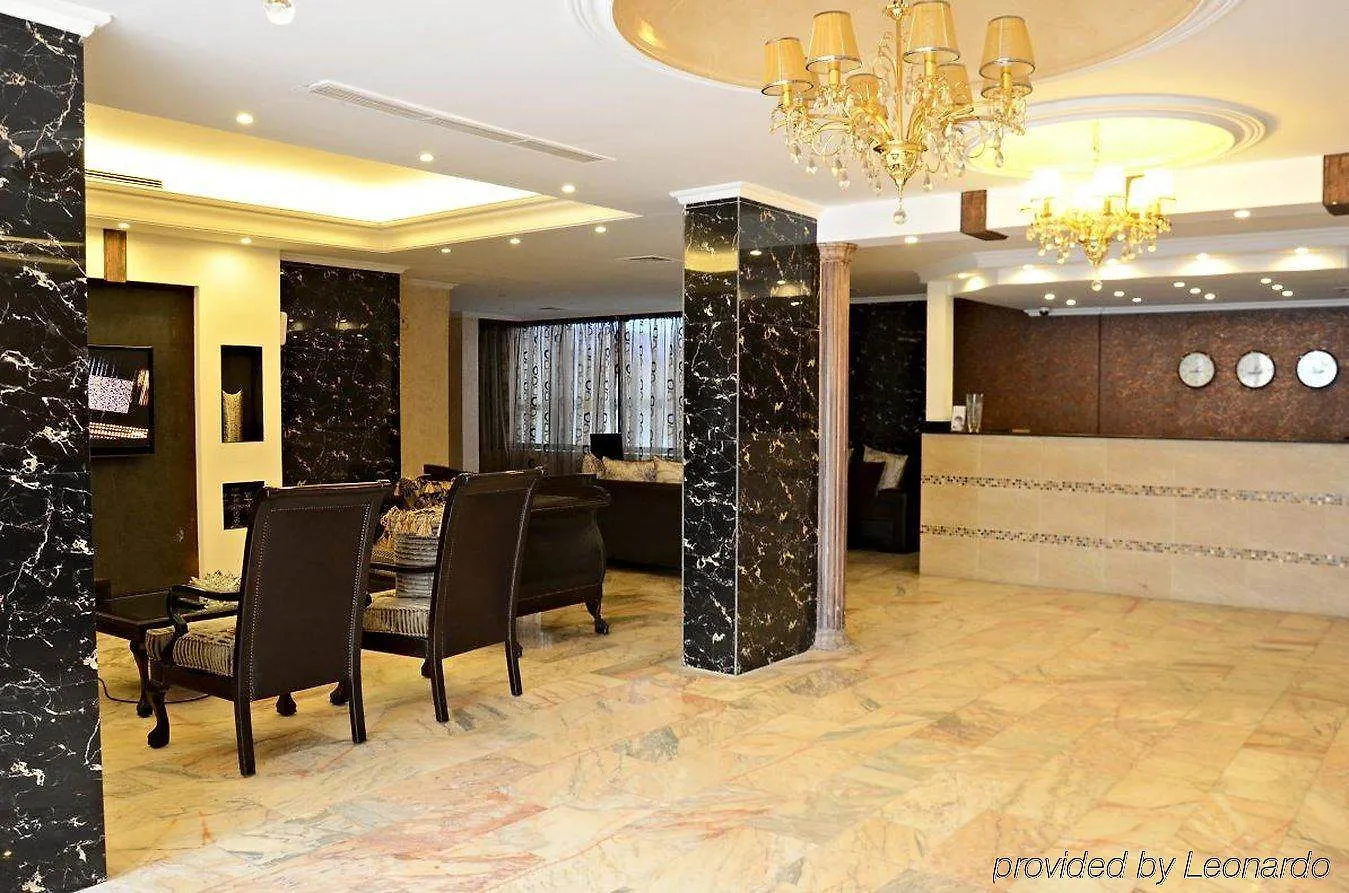 Diana Tower Hotel Beirut 0*,