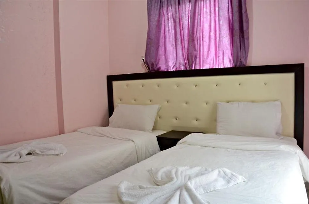 Diana Tower Hotel Beirut 0*,